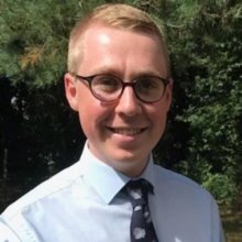 FORMER PUPIL WINS ROYAL GEOGRAPHICAL SOCIETY PRIZE